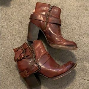 Used freebird boots !